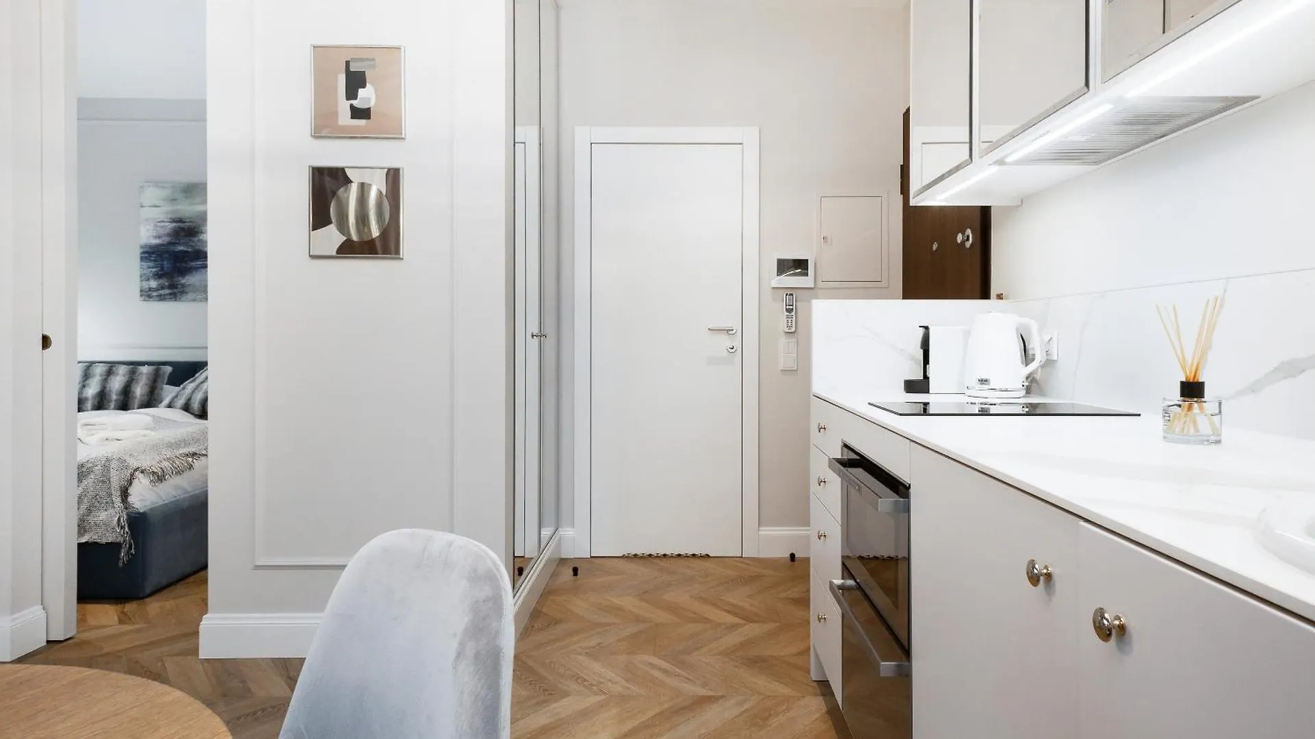 Mennica Residence Deluxe City Centre Apartments By Renters Prestige Varsovia 0*,